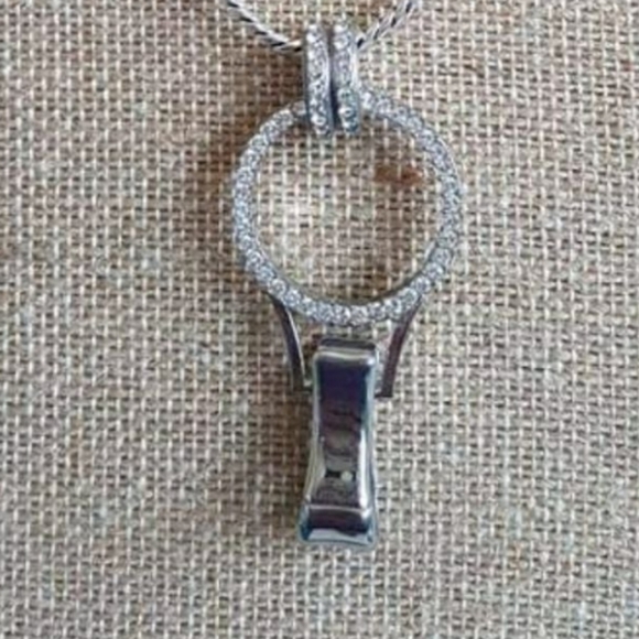 New Origami Owl Eternity Silver Pave Crystal Badge Holder / Lanyard - Picture 10 of 10